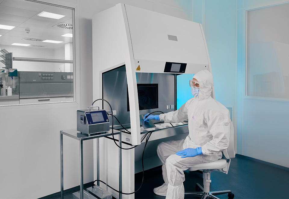 Mikrobiologische Werkbänke